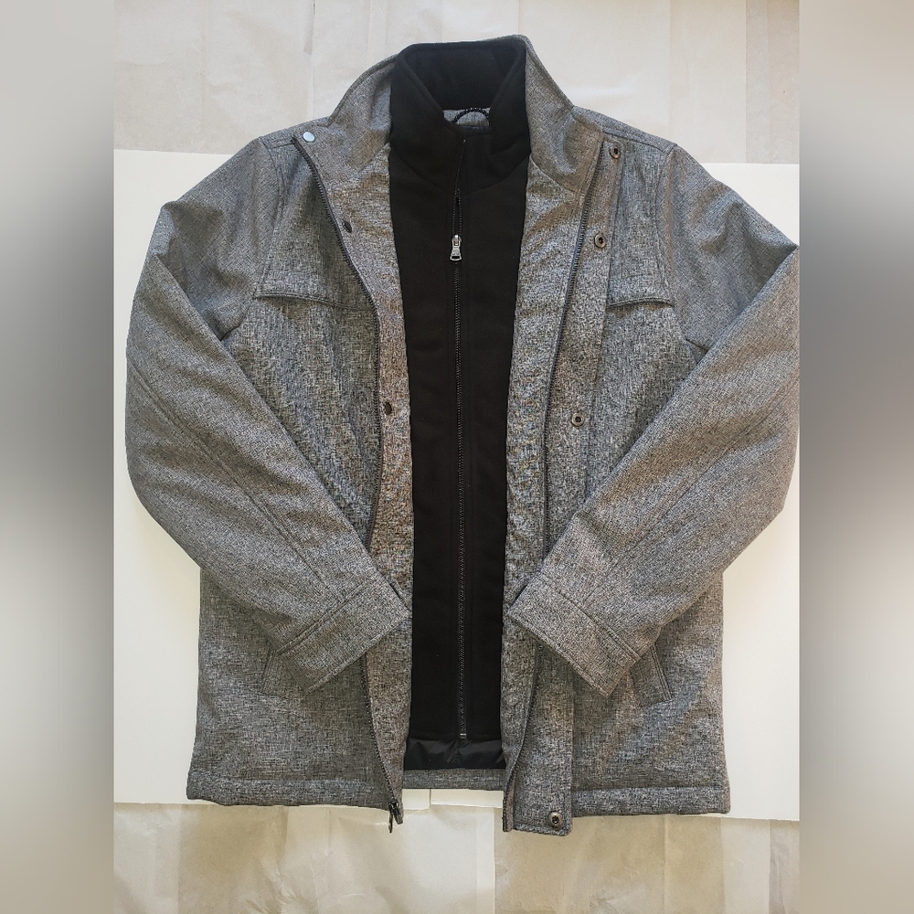 Dockers Soft Shell Jacket - Picture 2 of 3